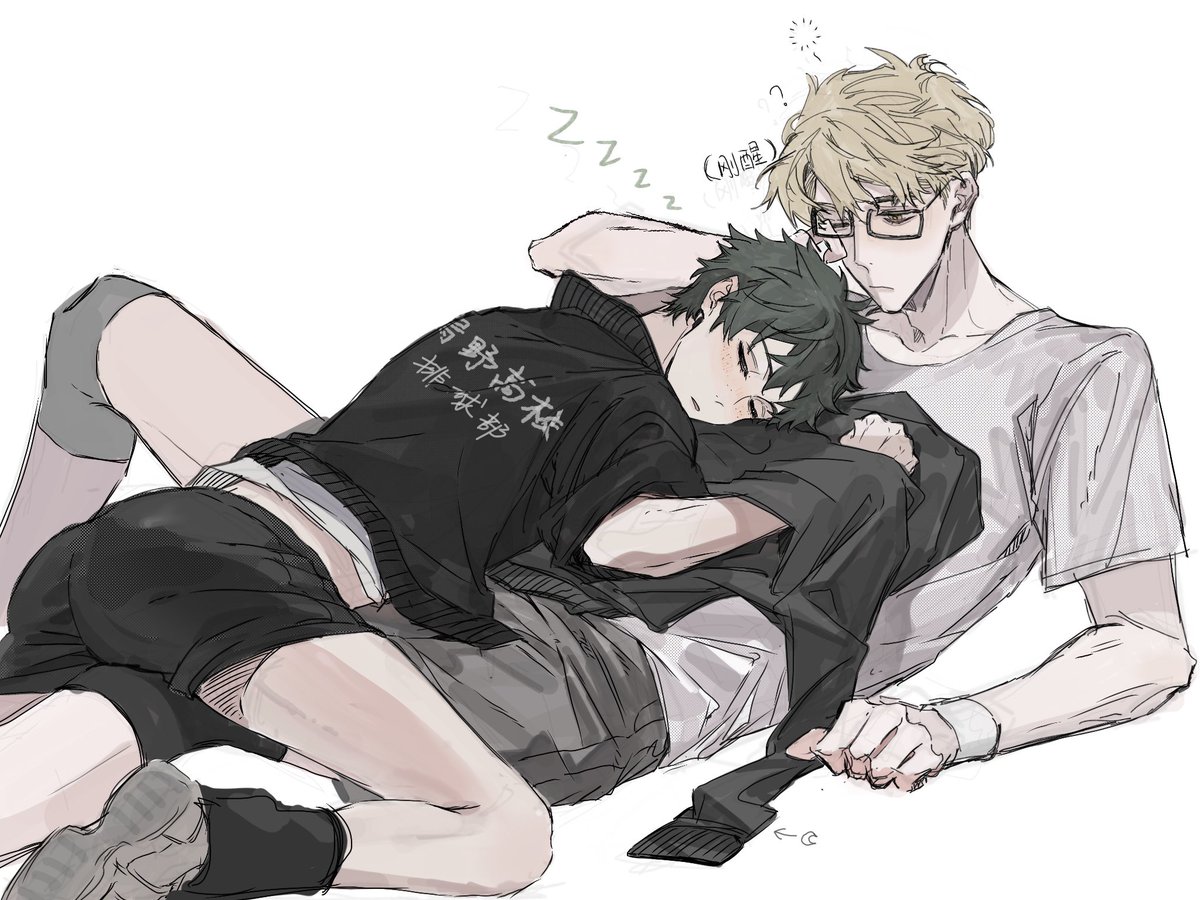 r0yVtGo4tbNsa34's tweet photo. 还是高三！
小队长平时睡觉的地方：
#tsukkiyama #Haikyuu #月山 https://t.co/9l9l620dEL