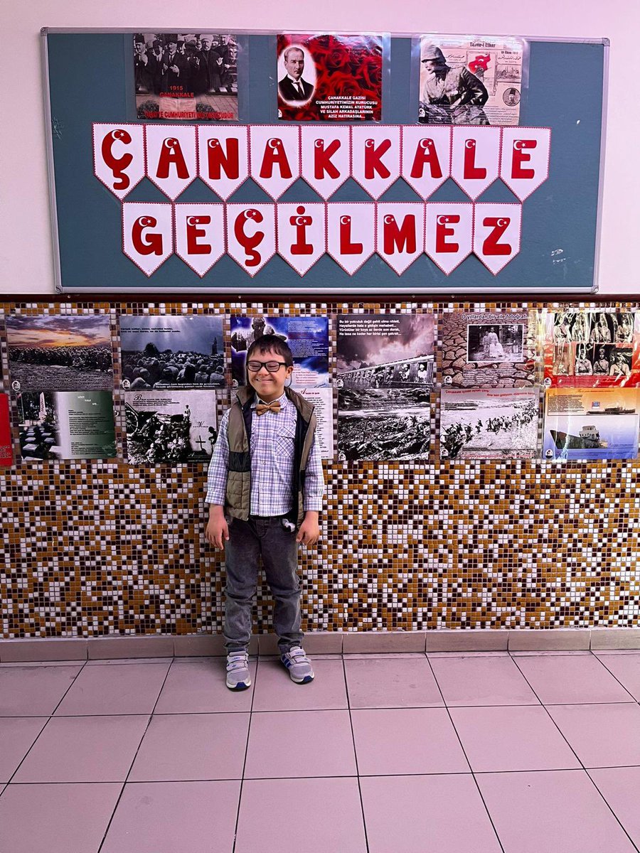 selcuklu_1's tweet photo. “Çanakkale geçilmez!” diyerek tüm dünyaya bağımsızlığımızı hayk��rdığımız bu kutlu günde başta büyük önder Mustafa Kemal ATATÜRK ve silah arkadaşları olmak üzere tüm şehit ve gazilerimizi rahmet ve minnetle anıyoruz. 

#18martcanakkalezaferi https://t.co/zuX4yI9Joj