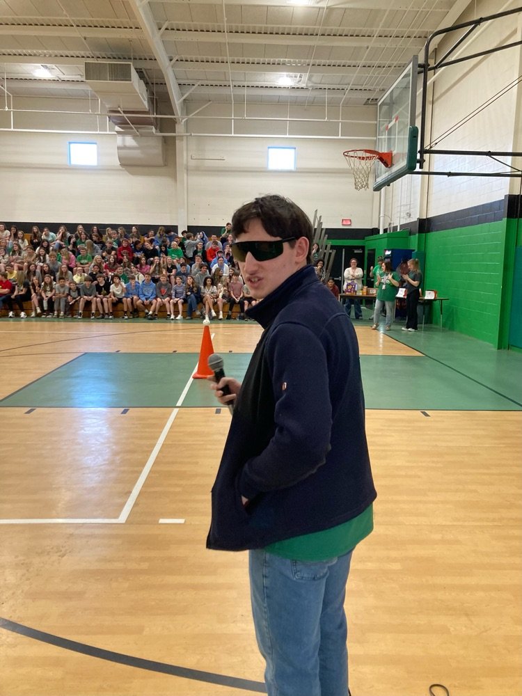 SV students Macy Smith and Aidan Taylor went to ckms for Pi day!

They had a cone ball tournament, pi memorization contest, and a pi eating contest. Aidan also recited 314 digits of Pi for the CKMS Pi Day celebration 🎉 🥧