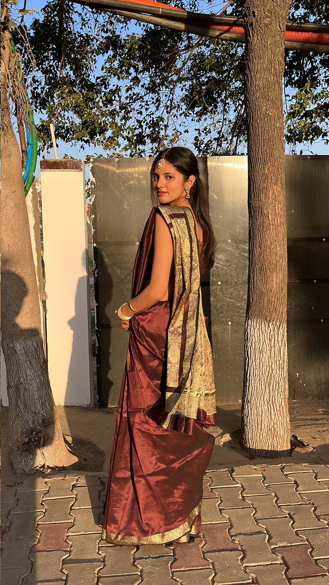 "main apni favourite hu"