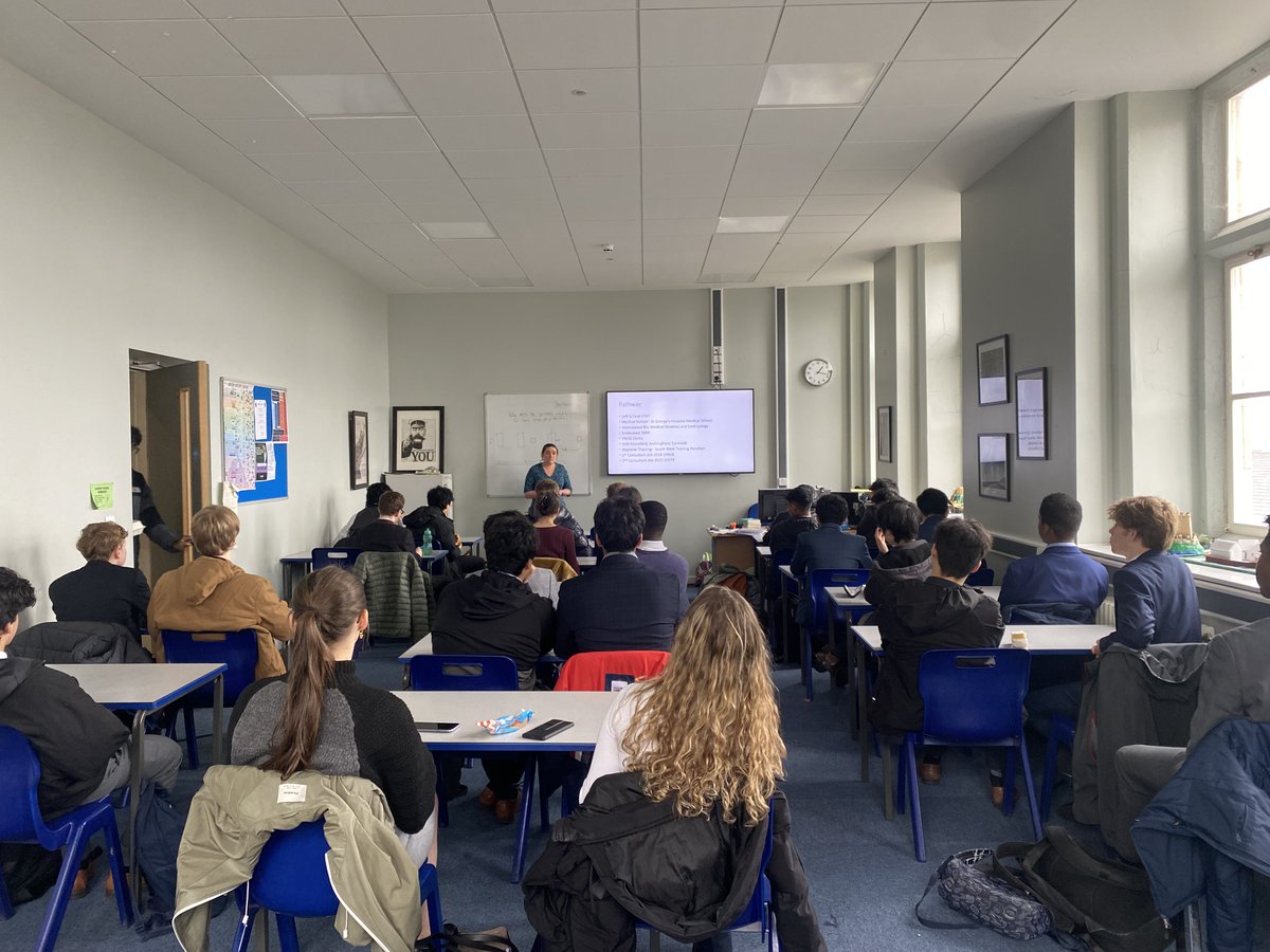 The Sixth Form MedSoc enjoyed a talk from Dr Kathryn Prior on respiratory medicine last week. #LRGSSixthForm