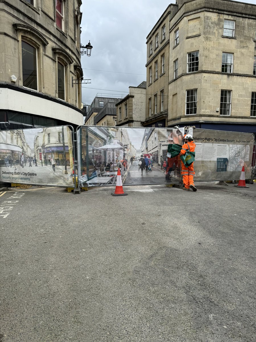 dhtully's tweet image. Totally ridiculous monstrosities being built in town. Neither needed nor wanted by anyone. How much is this costing? And to what ends? Who votes for these people? Milsom st also deserted. On a Monday. Progress, eh?