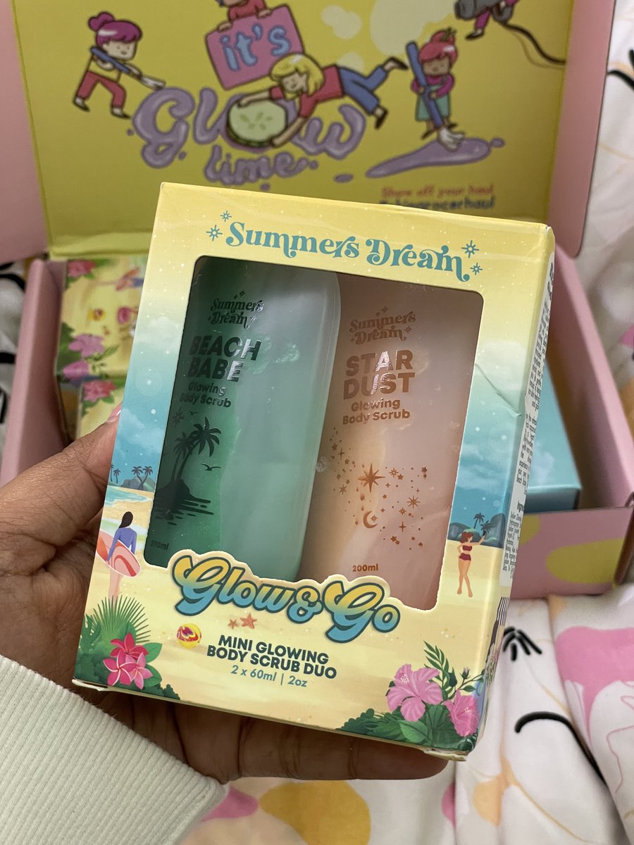 hoodawon's tweet photo. I'm YOU but the MINI version of you! Now I can bring this CUTE GLOWING BODY SCRUB DUO while traveling 😍
#BetterTwogether🏄🏼♀️✨ https://t.co/arDSBxnBvP