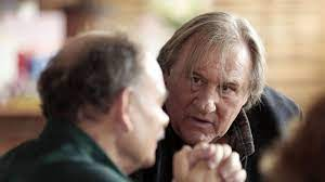 merlinpapin3's tweet photo. .@FredOL69007 Ce soir sur @France3 le film #DesHommes de Lucas Belvaux (2020)
Avec : Gérard Depardieu, Catherine Frot, Jean-Pierre Darroussin, Yoann Zimmer, Félix Kysyl, Edouard Sulpice, Fleur Fitoussi, Ahmed Hammoud, Clotilde Mollet, Amelle Chahbi, Farid Larbi, Michel Ferracci, Jérôme Robart, Mohamed Kafi, Catherine Chevallier, Sophie Pincemaille, Brigitte De Villepoix, François Feroleto, François Saint Pol, Bertrand Constant, Charlotte Talpaert, Yannick Morzelle, Jean-Baptiste Le Vaillant, Simon Parmentier, Lilian Dugois, Antoine De Foucauld, Félix Laudière, Kamal Haimoud, Charles Besnard, Sylvain Hawawini

Quatre anciens combattants français de la guerre d'Algérie rentrent chez eux après deux ans de combat dans ce conflit. Ils sont marqués à vie, mais ils gardent quand même le silence sur ce qui leur est arrivé pendant la guerre. Quarante ans plus tard, lors d'une fête d'anniversaire en hiver, ils retrouvent leur passé : une petite étincelle suffit à raviver la vieille douleur dans toute son intensité.