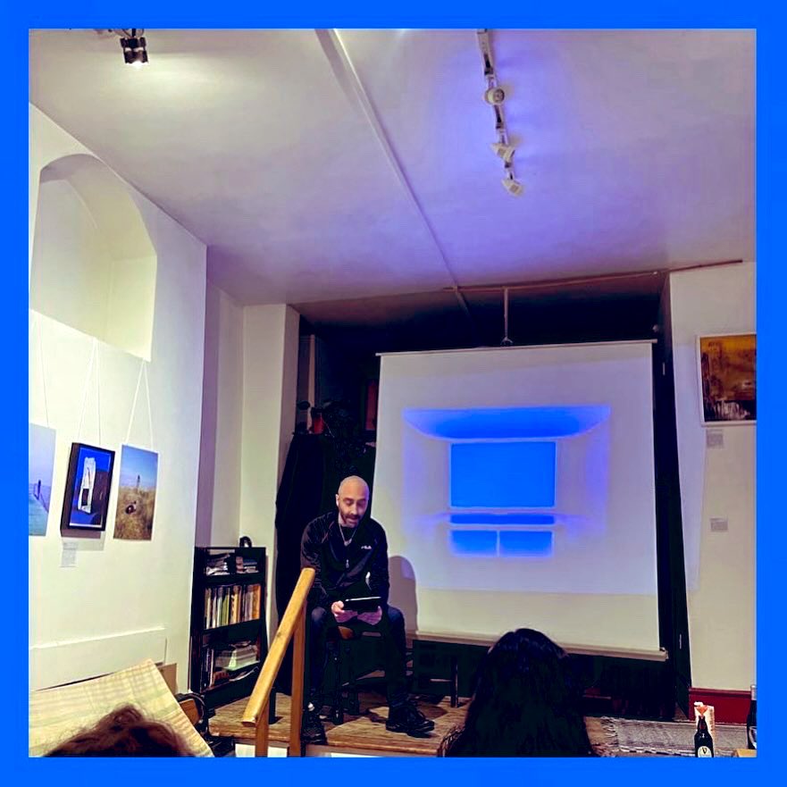 Last night at @torriano_poetry I performed my “trilogies” as part of @GOLDWILDPOPPY’s Venn Diagrams event. FUN FACT: I ended with the Trilogy of Death inspired by Jam&Spoon’s remix of ‘The Age of Love’. Because club culture 🪩💁🏽‍♂️ #poetry #poetrylovers #houseaspoetry