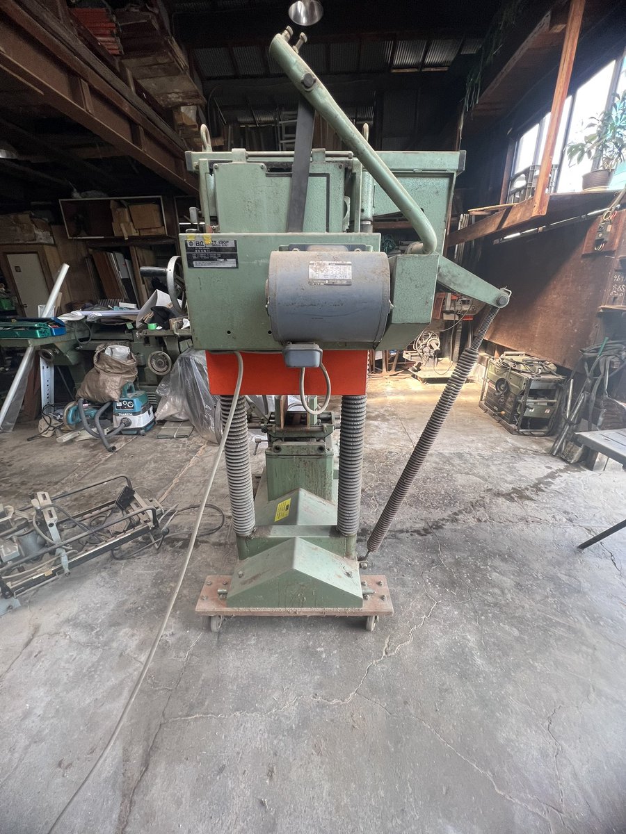 ホゾ切り欲しい方で東京都葛飾区まで取りに来れる方いませんかー？