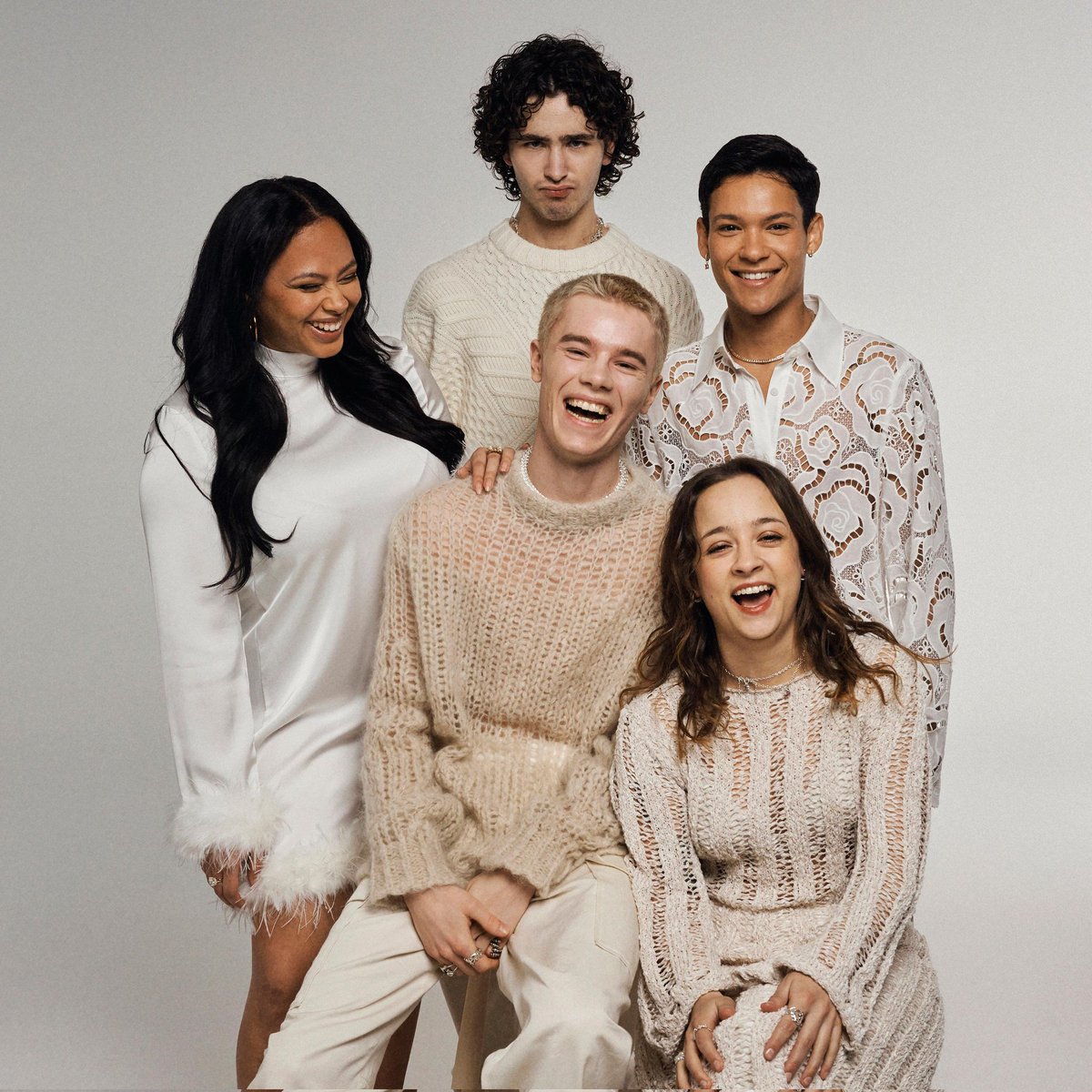 young royals' countdown || 🎓 tweet media