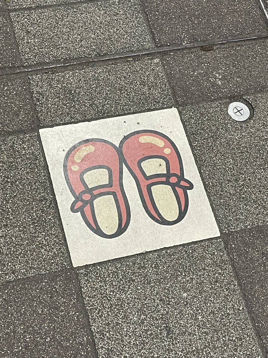 befree_bguru's tweet image. 本当に久しブリなのに…

お忙しい中  お元気ですか⁉︎
とわざわざお声がけいただき
光栄デス

仕事場が近くになり、ちょくちょく
寄らせてもらいますと
ご挨拶させていただきました

#RJYK #KBP #4674