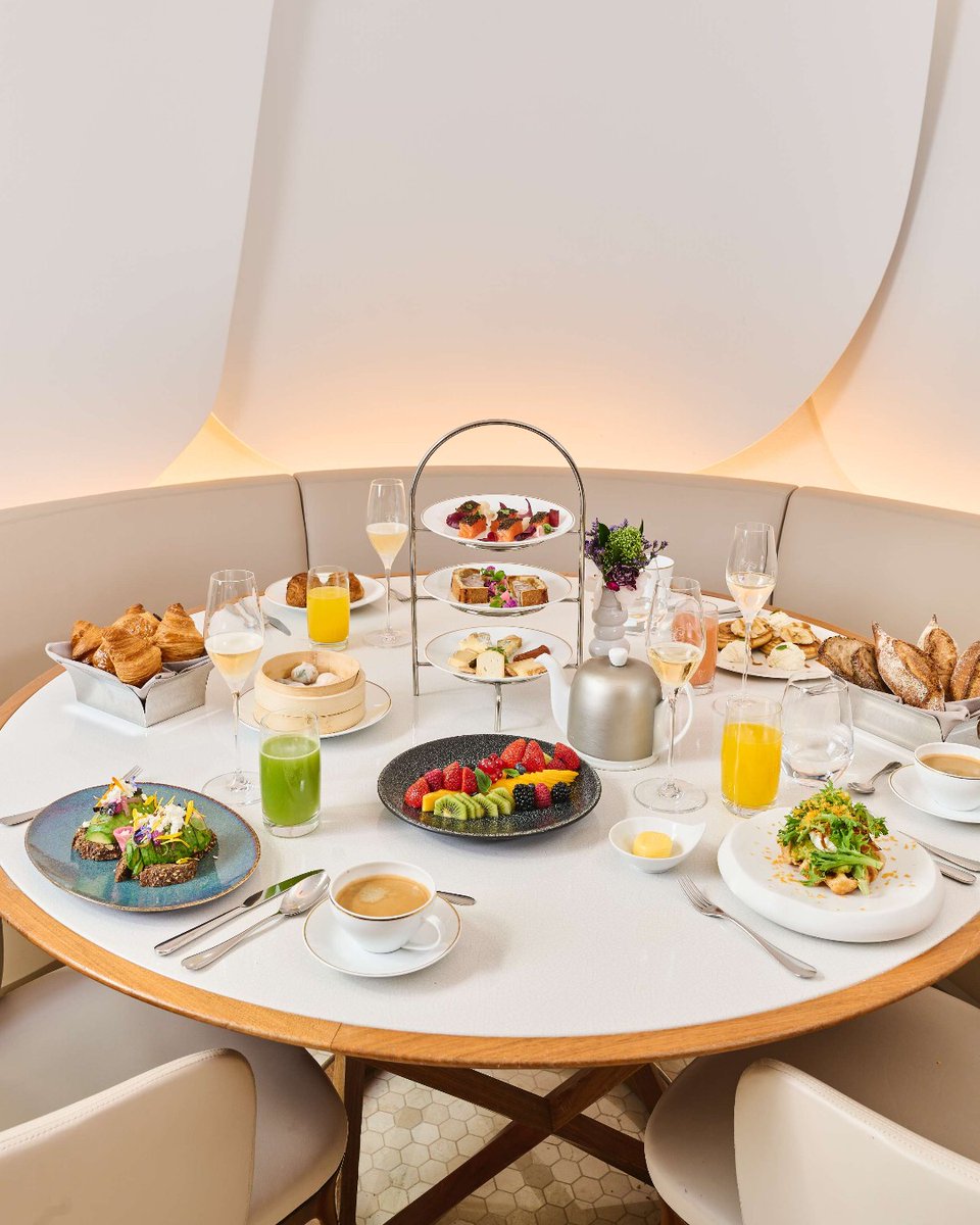 Brunch at its finest, Easter style.

#MandarinOrientalParis #brunch #easterbrunch