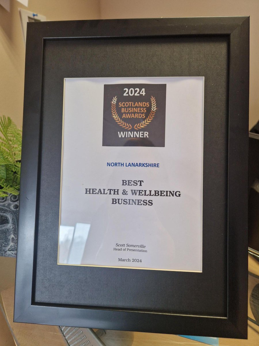 Congratulations to The Health and Wellness Hub in Motherwell who won the category of Best Health and Wellbeing Business at Scotland's Business Awards. ow.ly/GKZK50QVm83 #scotlandsbusinessawards2024