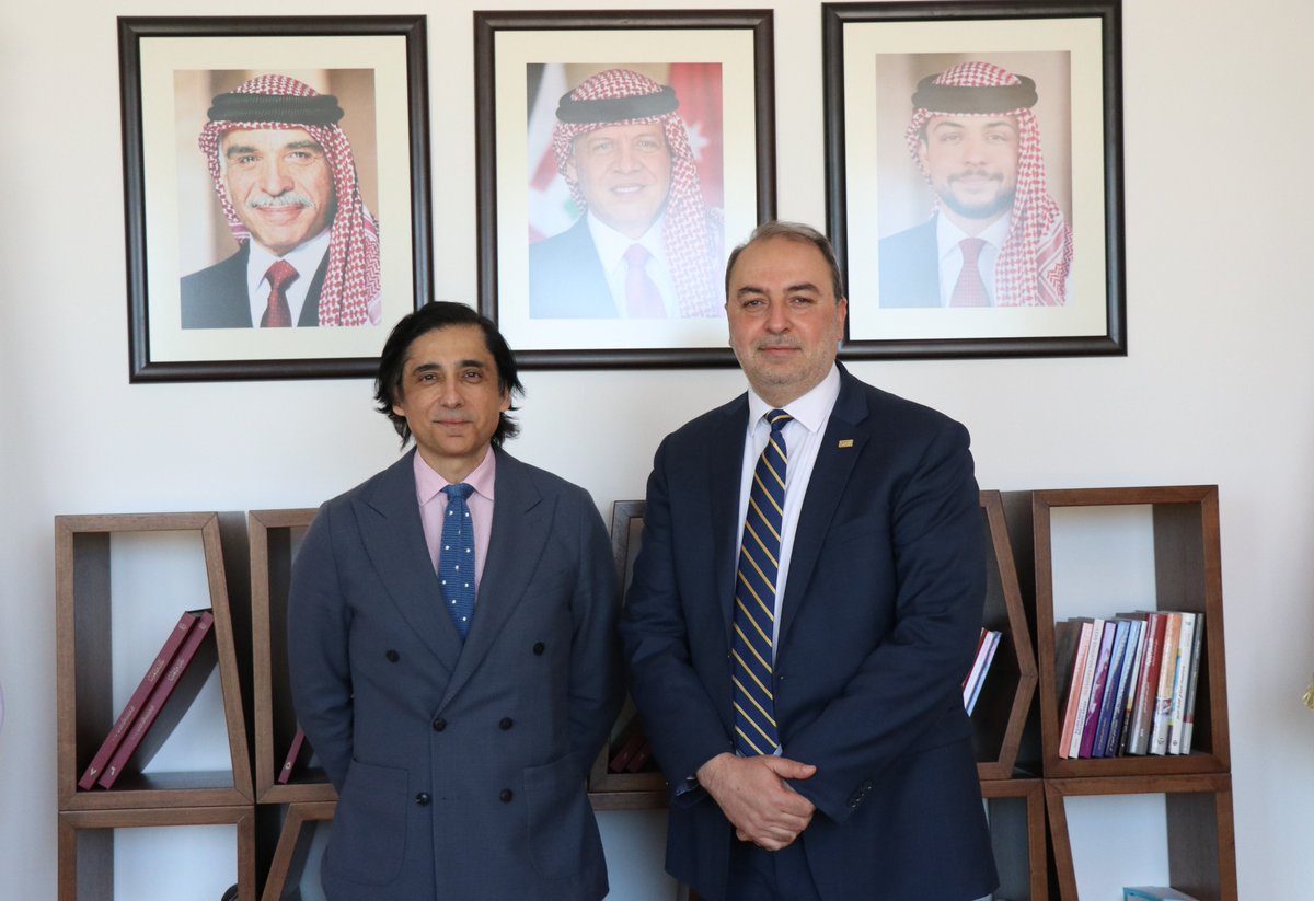 The Queen Rania Teacher Academy is delighted to announce its partnership with IREX to successfully implement the USAID-funded Early Grade Education Activity, "Asas" Project.
The early-grade activity aims to advance national efforts to strengthen the caliber of pre- and in-service
