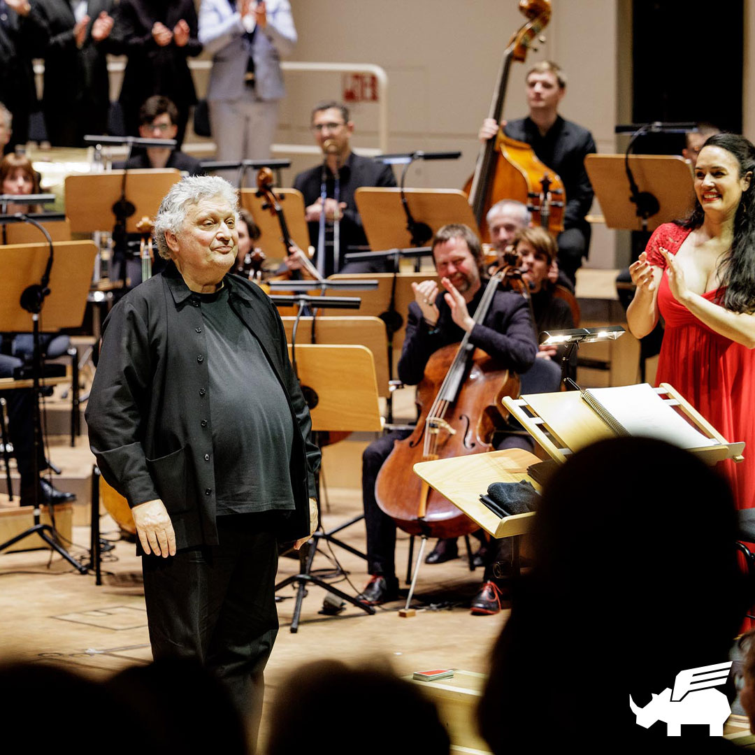 Ein starkes B'Rock Orchestra geleitet von René Jacobs spielte am Samstag Bizets Urfassung der »Carmen« mit einem beeindruckenden Sänger*innen-Ensemble. Durchweg ein Erlebnis, das vom Publikum gefeiert wurde! Bravo! 📷 Holger Jacoby