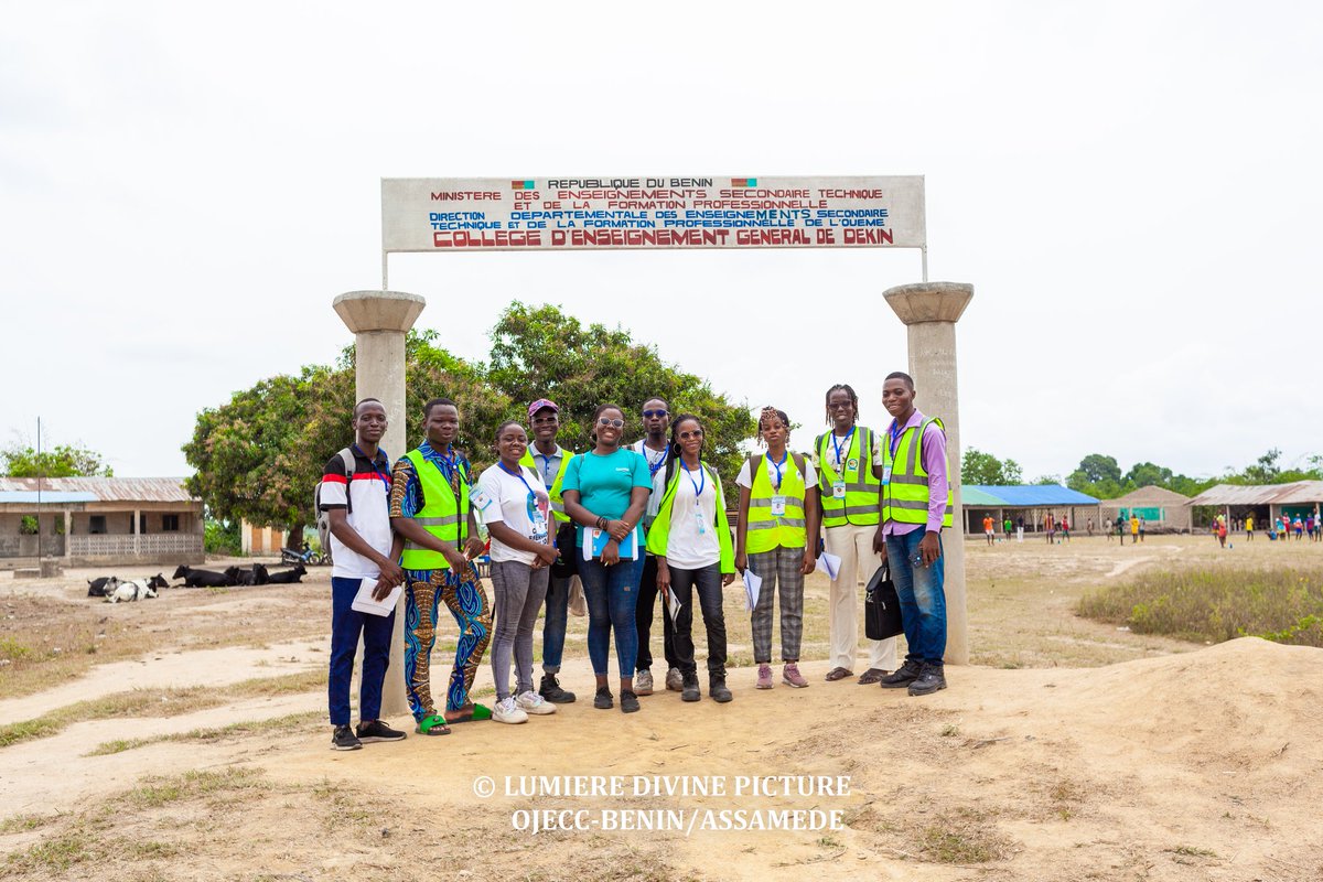 🌊 Journée Mondiale de l’Eau : L’EAU POUR LA PAIX 🌊

Dans le cadre de la Journée Mondiale de l’Eau, l’équipe d’OJECC-BENIN, en collaboration avec son partenaire français #ASSAMEDE, a récemment effectué une mission de terrain dans la commune de Dangbo.
Lien  en commentaire 👇🏾