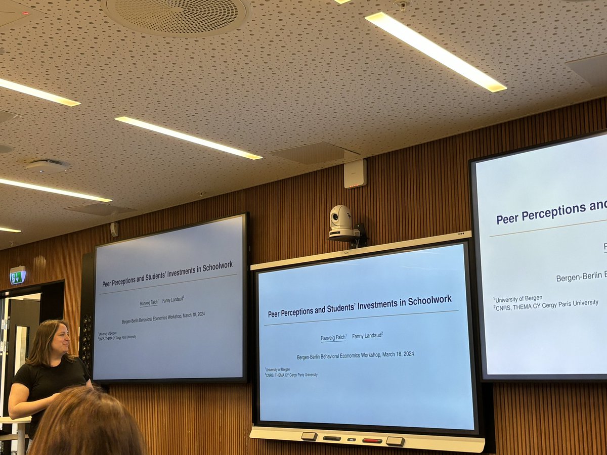 Siri Isaksson (@dorotheafrenkel) on Twitter photo Now it’s <a href="/Ranveig_Falch/">Ranveig Falch</a> presenting a field experiment on increasing students study time 🤓 <a href="/TheChoiceLab/">FAIR-The Choice Lab</a> Now it’s <a href="/Ranveig_Falch/">Ranveig Falch</a> presenting a field experiment on increasing students study time 🤓 <a href="/TheChoiceLab/">FAIR-The Choice Lab</a>