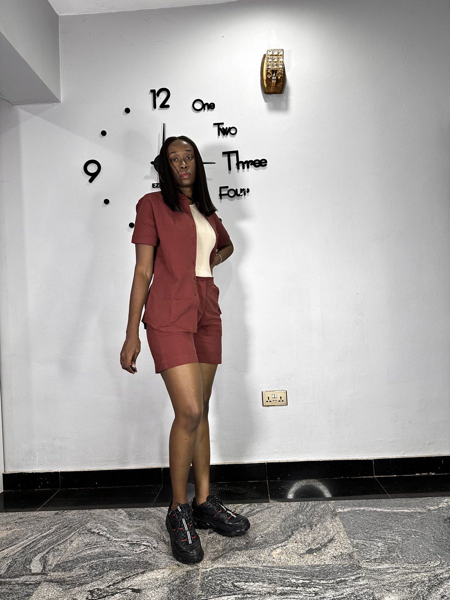 mareclothing__'s tweet image. Would you love to cop one of our 'Simple two-piece'? 
One thing about this set: it's always giving casual and chic at the same time😍   

Price: N14,000  

Send a DM to order or shop directly from our website: mareclothing.com

#mareclothing #marewomen #twopieceset