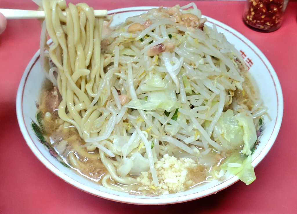 Johnjohn_curry's tweet photo. 久々に一之江店の野菜サラダ(大)🥗
ポークシチュー2枚のせ🐖挑んだけど
美味かった https://t.co/bdjjWZtm4d