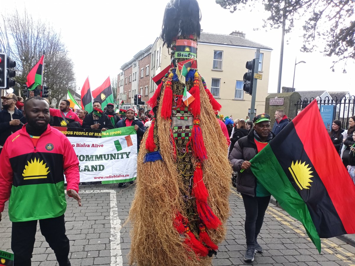 MaziUbaOfficial's tweet photo. Thank you y'all for being with us on today's St.Patrick event....thanks to the Irish and her government, It was wondering and successful and we're grateful! @amnesty @EUinNigeria @real_IpobDOS
@dfatirl #SUPPORTIPOB #IPOB #FreeNamdiKanu #BiafraReferendum #WeMove https://t.co/BG088wLw3f