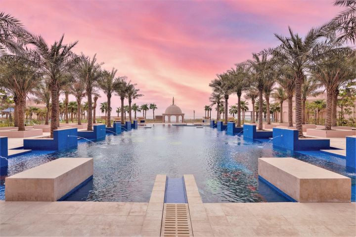 ☀️🌴 Great price for indulgent 5⭐️ all-inclusive Abu Dhabi escape 🐪🛍️🍸: What a saving🥂😲 This all-inclusive luxurious trip costs up to £400 more in October 🥳🌴🏖️ dlvr.it/T4Dstn
