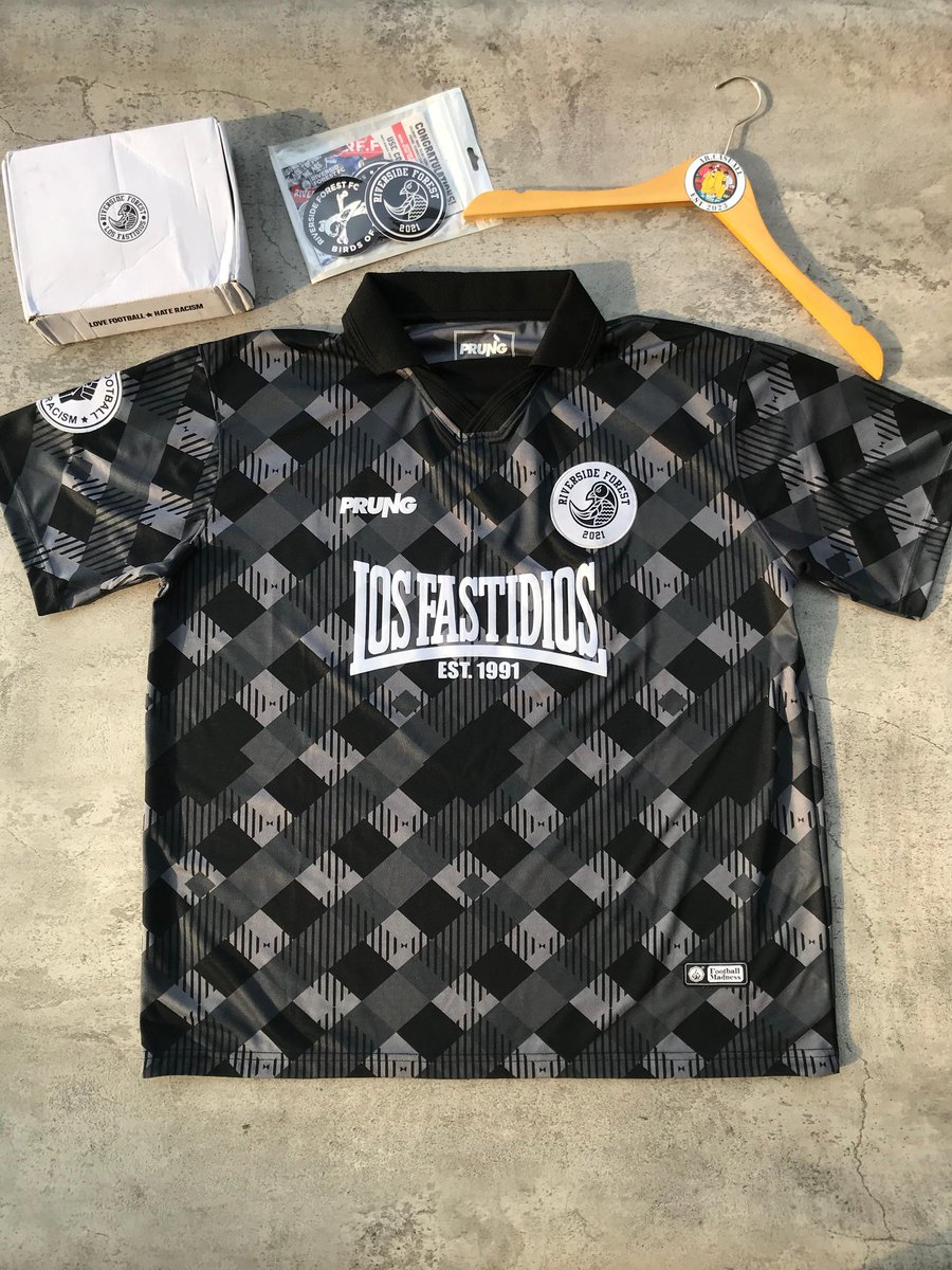 Contoh jersey yang bagus tu kaya gini kaleee ☺😇