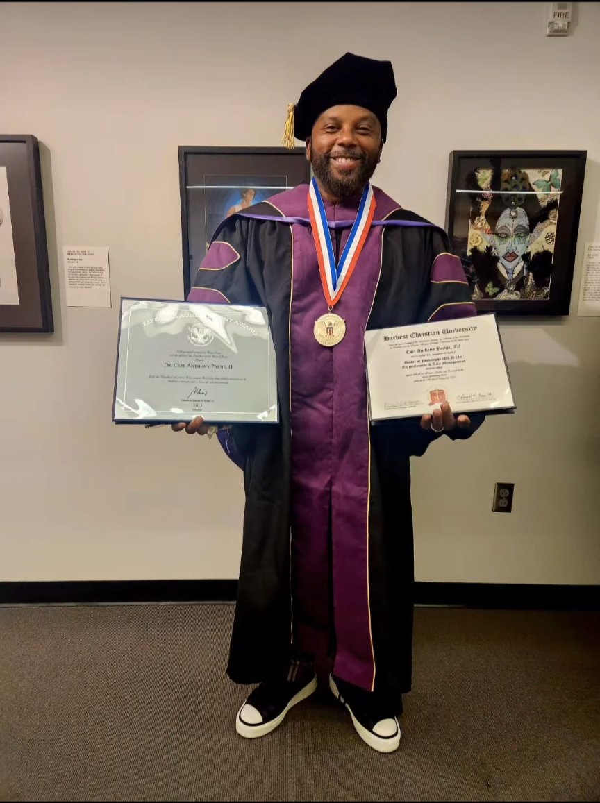 Ms. Real Marie tweet media