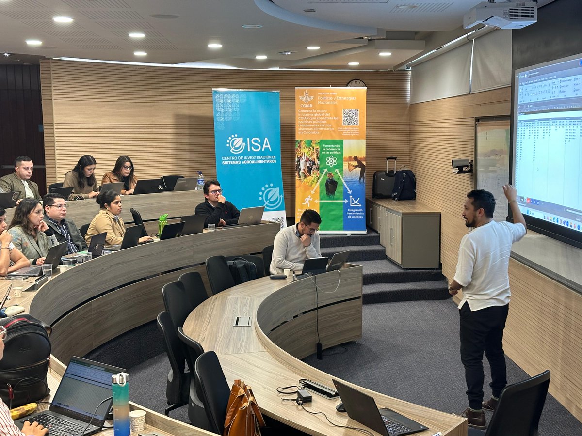 CGIAR's tweet image. Completed &apos;Policy Analysis Tools with General Equilibrium Models for Colombia&apos; course! 🎉 Participants improved skills in public policy analysis for better decision-making. #NPSInitiative #PolicyAnalysis #DecisionMaking #Colombia @CGIAR @IFPRI @BiovIntCIAT_eng @CentroISA_col