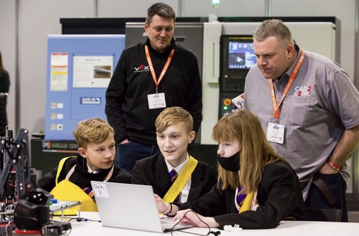 Join us at #MACH2024 's dedicated Education & Development (E&D) Zone, where knowledge and innovation meet. There will be a fantastic range of exhibitors from different sections of the engineering industry, hands-on activities and more! Register: bit.ly/444RkgE