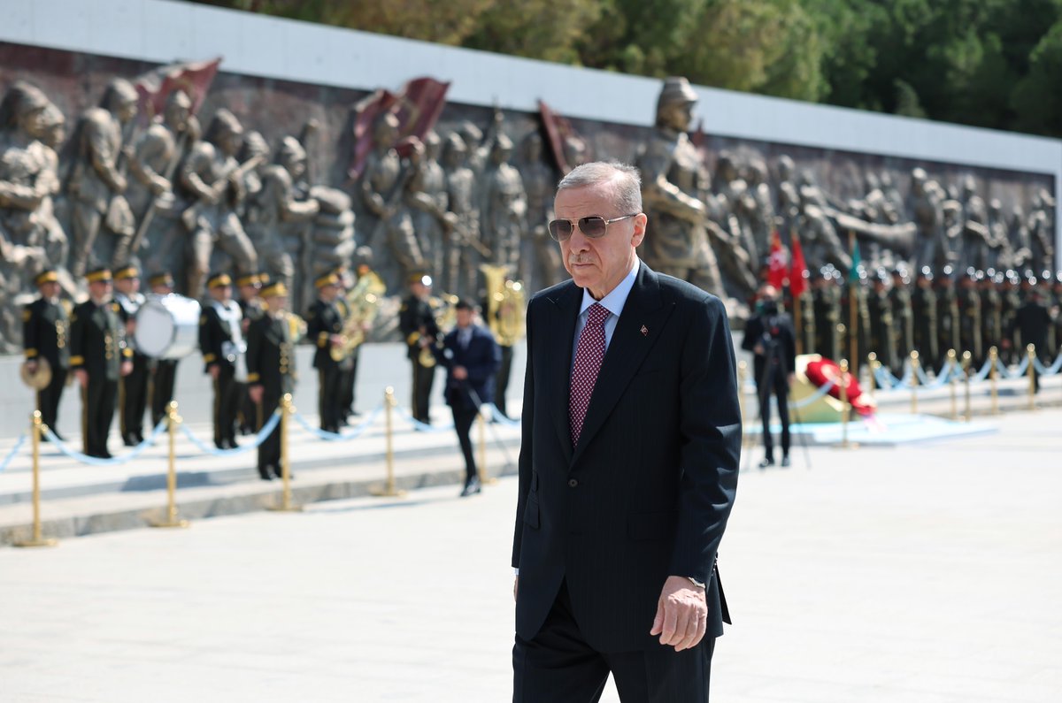 RTErdogan tweet picture