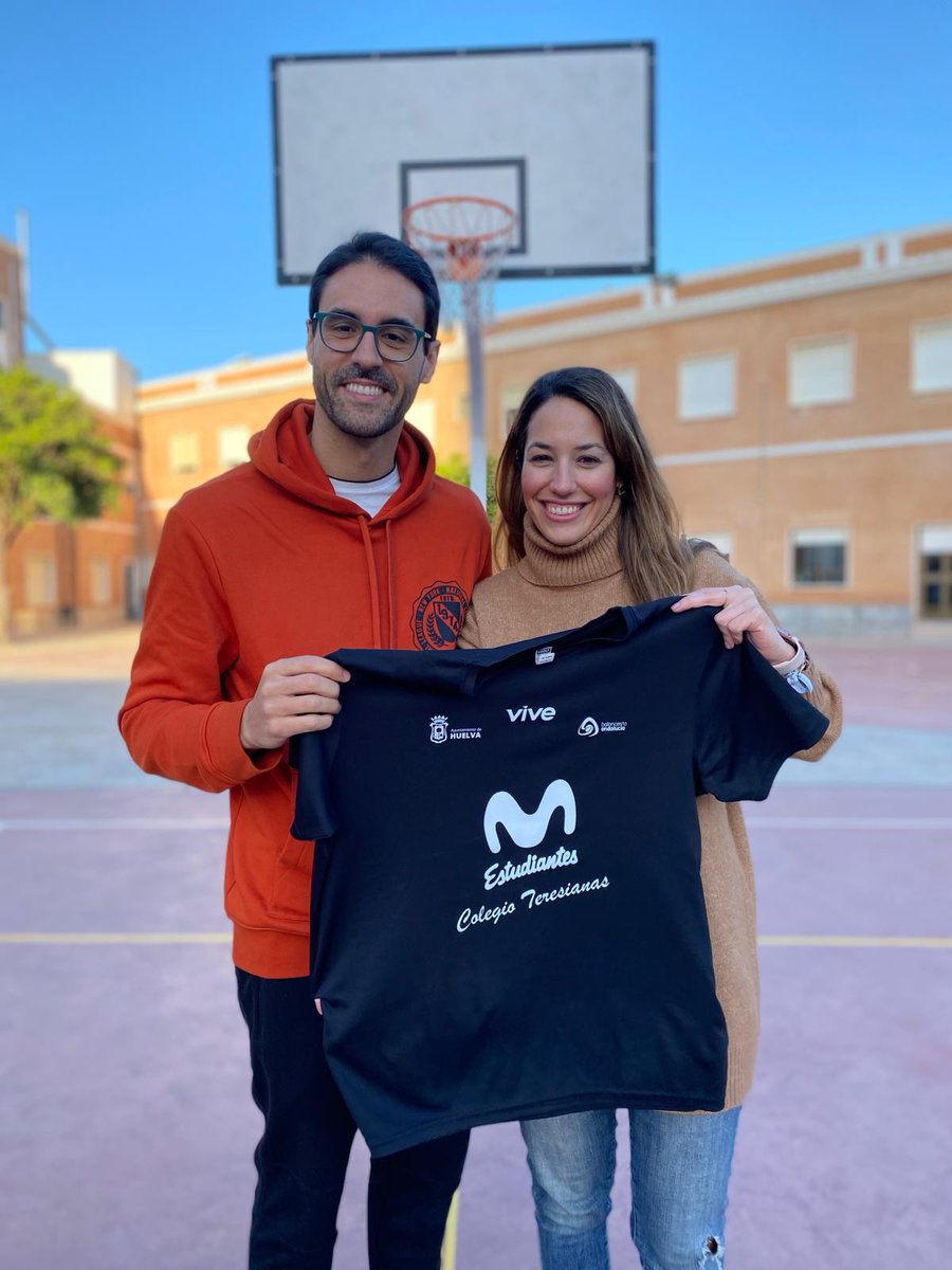 fabhuelva's tweet photo. 🤩 ¡SÍ, SÍ, SÍ! ¡La #CopaReinaLFEndesa ya está aquí!

💙 ¡Y los alumnos y alumnas de @fet_huelva se dejarán todo animando a las chicas de @MovistarEstu! https://t.co/768KNpnRmT