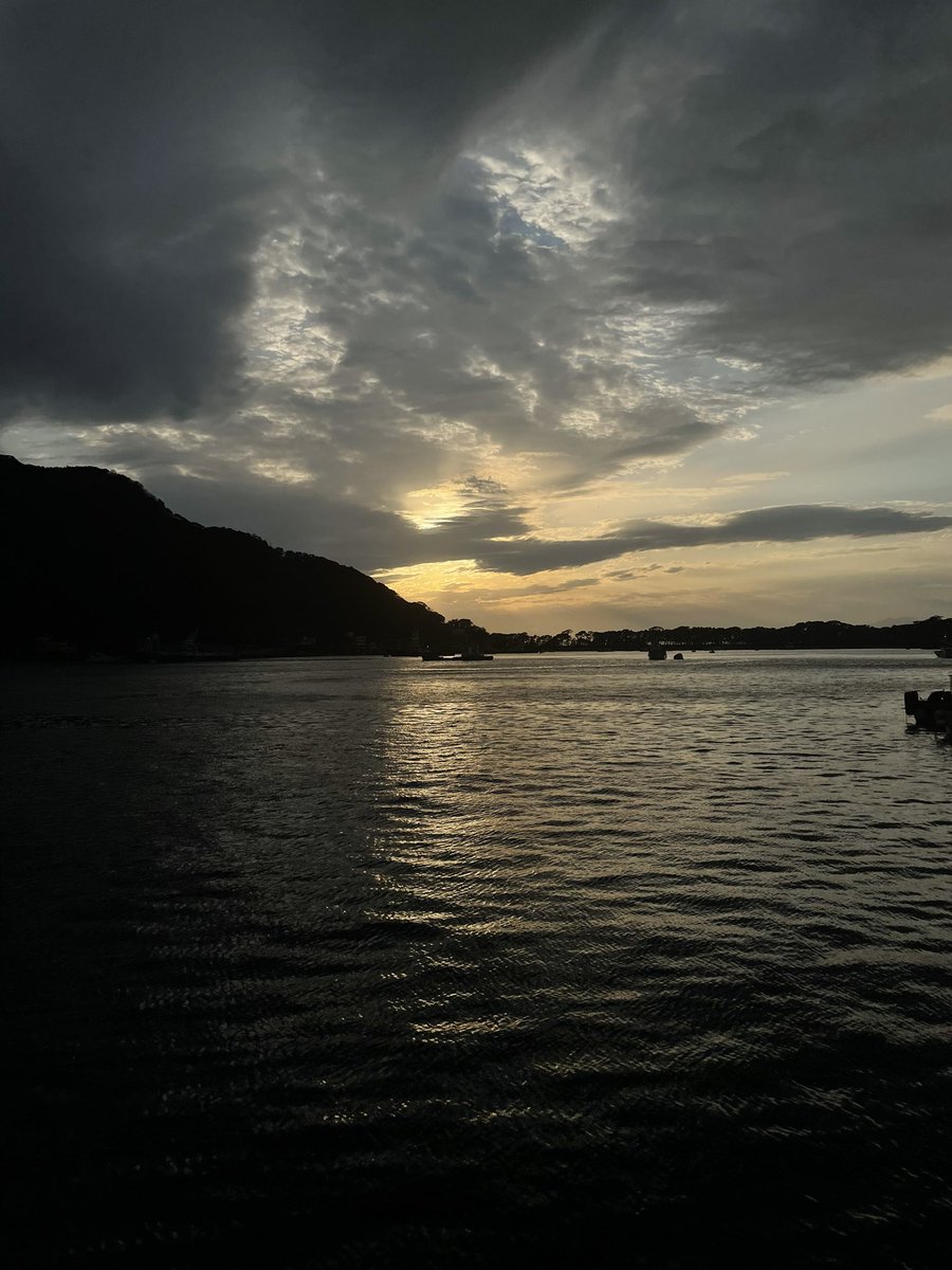 haraharamonpare's tweet photo. 戸田も少しずつ、春のあたたかさを感じ始め、太陽の落ちる位置も変わってきてる https://t.co/FvHIyy7bXE