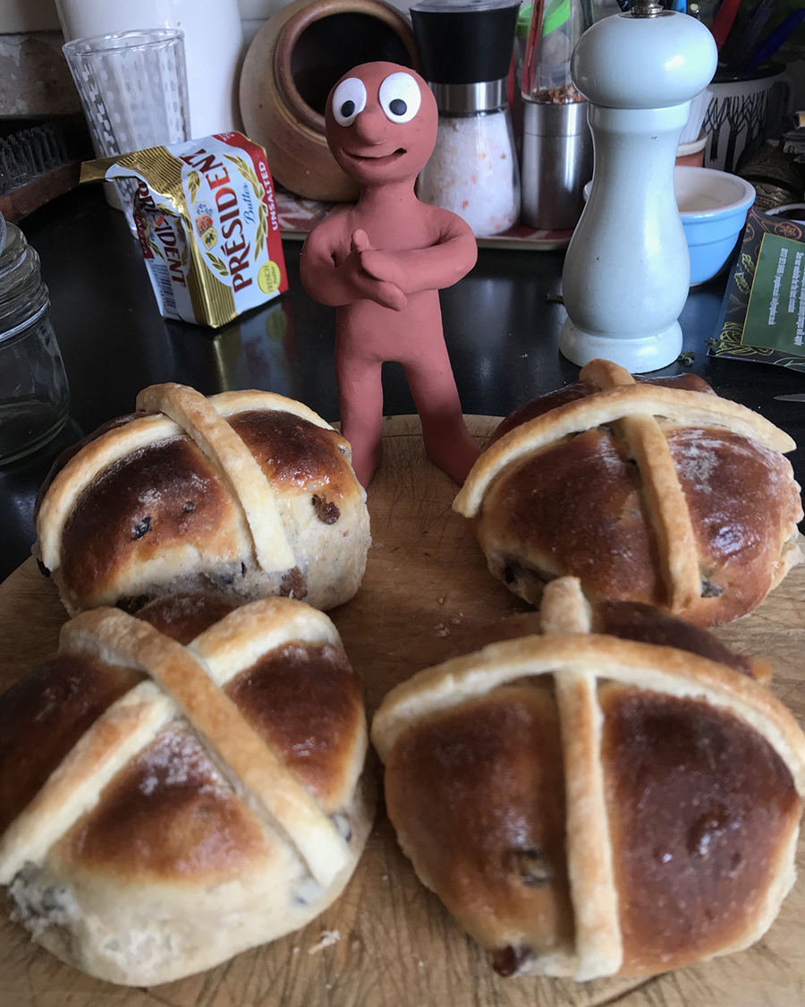 Question: are four hot cross buns too many for one person? Answer: not if you're Morph...#GoodFriday #HotCrossBuns