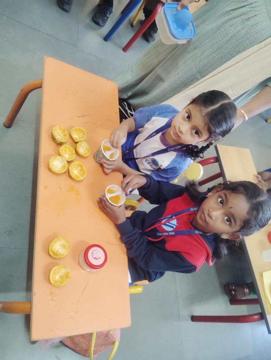 GlobalVels's tweet photo. Vels Global School, 3H Activity - Making orange juice in (HSR) Branch.

#velsglobalschool #BengaluruKarnataka #kidsactivities #activity #orangejuice #velsgroup #velsglobal #Chennai #velsuniversity #education #topschoolsinchennai #instagram #ChildrensEducation https://t.co/WazchLxzP0