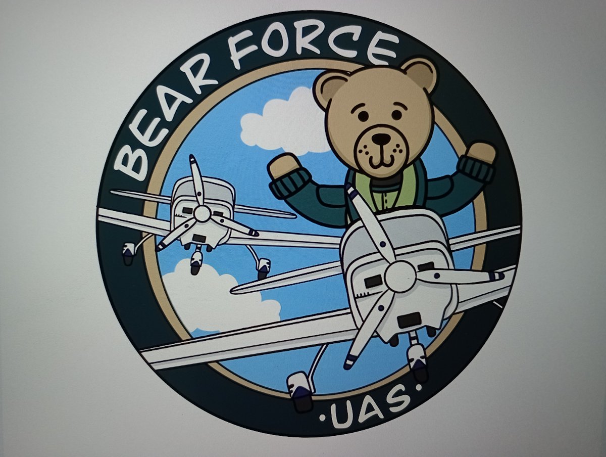3/4 To all the team at @rafredarrows & EMUAS James Innes Joseph McKenna Hazel King Jake Hammond Nicholas Lucchi Thank you. @itsajennybean 👏👏👏🧸🧸👏👏👏 All your team did you proud! Everyone proudly supporting #bearforce wearing their @SquadronPrints patch.