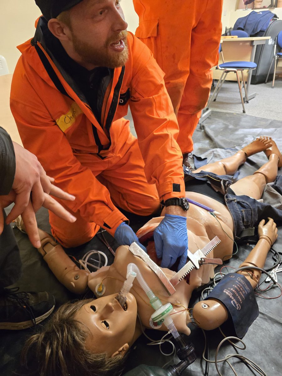 Chris Root tweet media