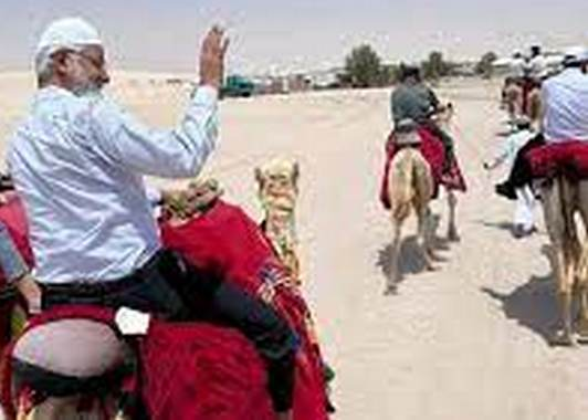 ImtiazMadmood's tweet photo. Dr. Zakir Naik boarded a taxi in London and said aloud to the taxi driver, "Brother, please turn off the radio, because music is haram, especially Western music, which is the music of the disbelievers, and did not exist in the era of Mohammed."

The taxi driver politely turned off the radio, stopped the taxi, and opened the door.

Zakir Naik asked him, "Brother, what are you doing...?"

The taxi driver politely answered, "In the era of the Mohammed:

There was no taxi;
There were no bombs;
No loudspeakers in the mosques;
No suicide bombers;
No AK-47,
No Taxis.

So shut up, get out, and wait for your camel..."