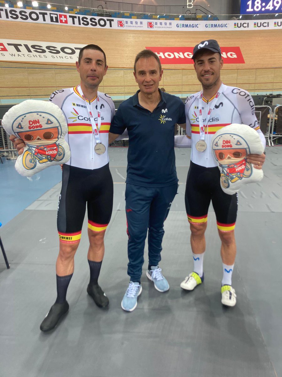 Enhorabona <a href="/alberttorresb/">Albert Torres B.</a> ciclista del <a href="/Movistar_Team/">Movistar Team</a> per aconseguir el desitjat bitllet cap a #Paris2024 juntament amb Sebastià Mora. 
<a href="/GoTorresGoMora/">GoTorresGoMora</a>