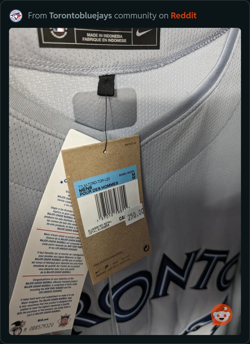 chrish0100's tweet image. Hey @MLB @Fanatics @BlueJays how is this worth $250CAD?  Just wow. #MLB #Fanatics #garbage #bluejays