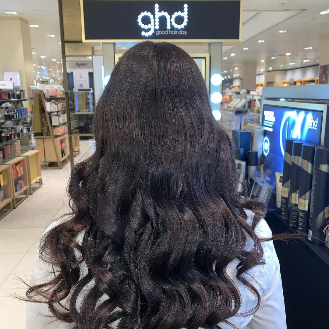 Just look at these gorgeous curls created with the @ghd Soft Curl Tong 😍 Book an appointment with @ghd at @JohnLewisRetail for product demos, expert advice, and beautiful hair-styling. 👱‍♀️