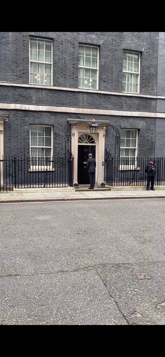 @PippaCrerar Must admit it's been a while since I've seen an elected leader enter No 10 Downing Street