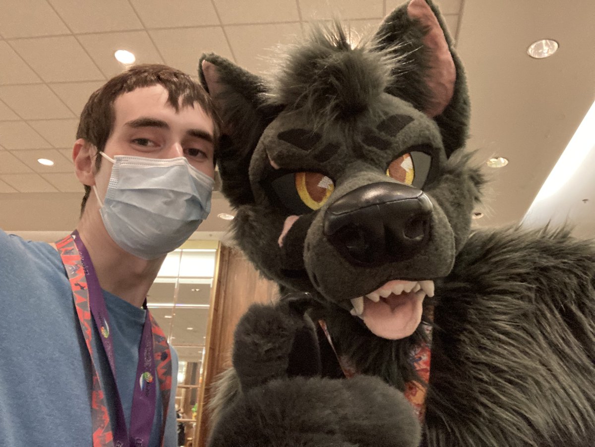 DaedalusRaccoon tweet media