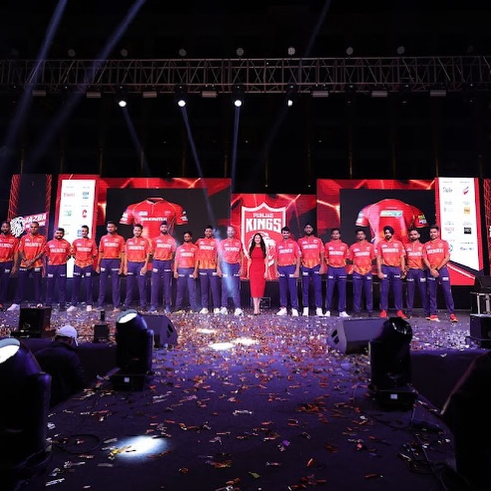 Preity G Zinta (@realpreityzinta) on Twitter photo 