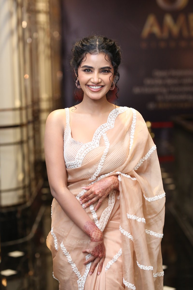 Most Happening DJ Tillu Girl @anupamahere at #OhMyLilly Song launch 

#siddhujonnalagadda #TilluSquareOnMarch29th