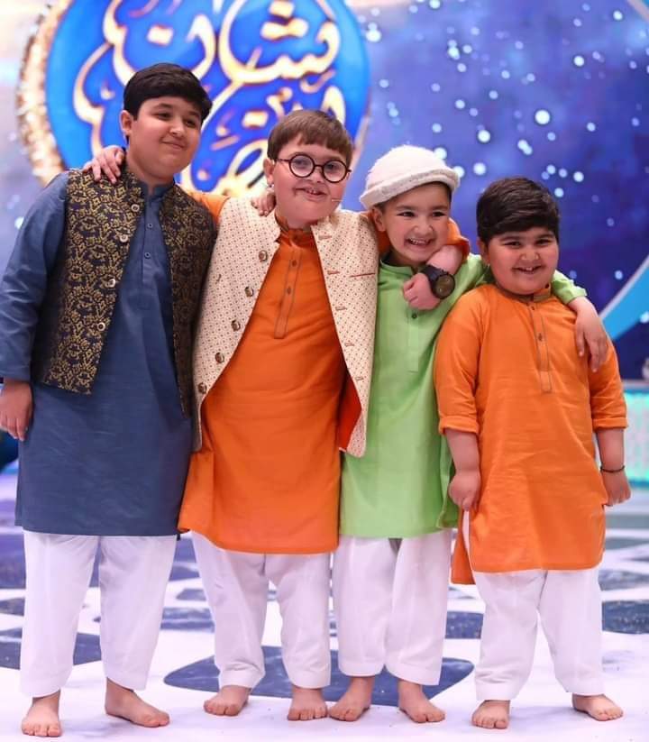 Shirazi with Shah brothers on the set of #Shaneramazan  #shirazivillagevlogs