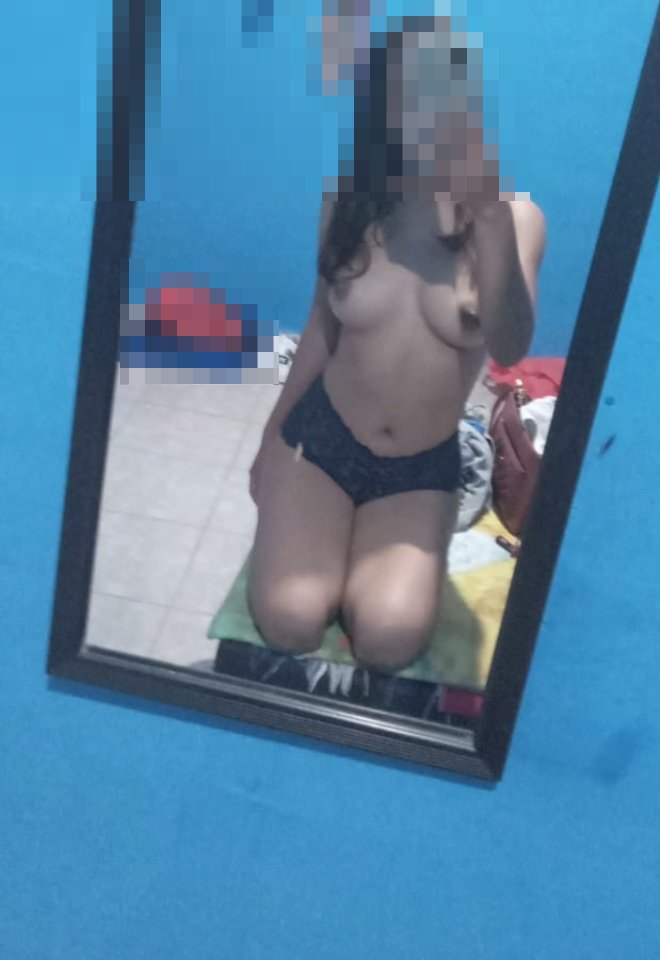 Algún single en Tulancingo para este miércoles, mi amiga tiene la fantasía de algo asi, la vez pasada nos quedaron mal 🤪 #singletulancingo #hotwife #swingermx