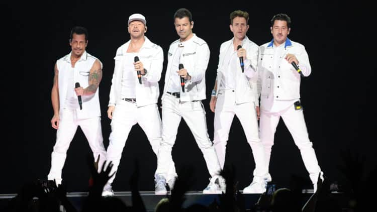 New Kids on the Block Announce First New Album Since 2013 #blogengage @mediafeed mediafeed.org/new-kids-on-th… RT @blogengage