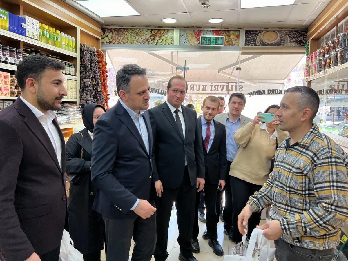 salimcavdarr's tweet photo. Gençlik Spor Bakan Yardımcımız Sn. @eminogluenes ’nun teşrifleriyle, 

📍 Selimpaşa Hüseyin Nihal Atsız Kütüphanesinin Açılışı
📍 Spor Adası Şantiye Ziyareti
📍 Genç Esnaf Ziyareti

Programlarımızı gerçekleştirdik. İlgi ve destekleri için tüm hemşerilerimize teşekkür ederiz. https://t.co/0a8e8olY8h