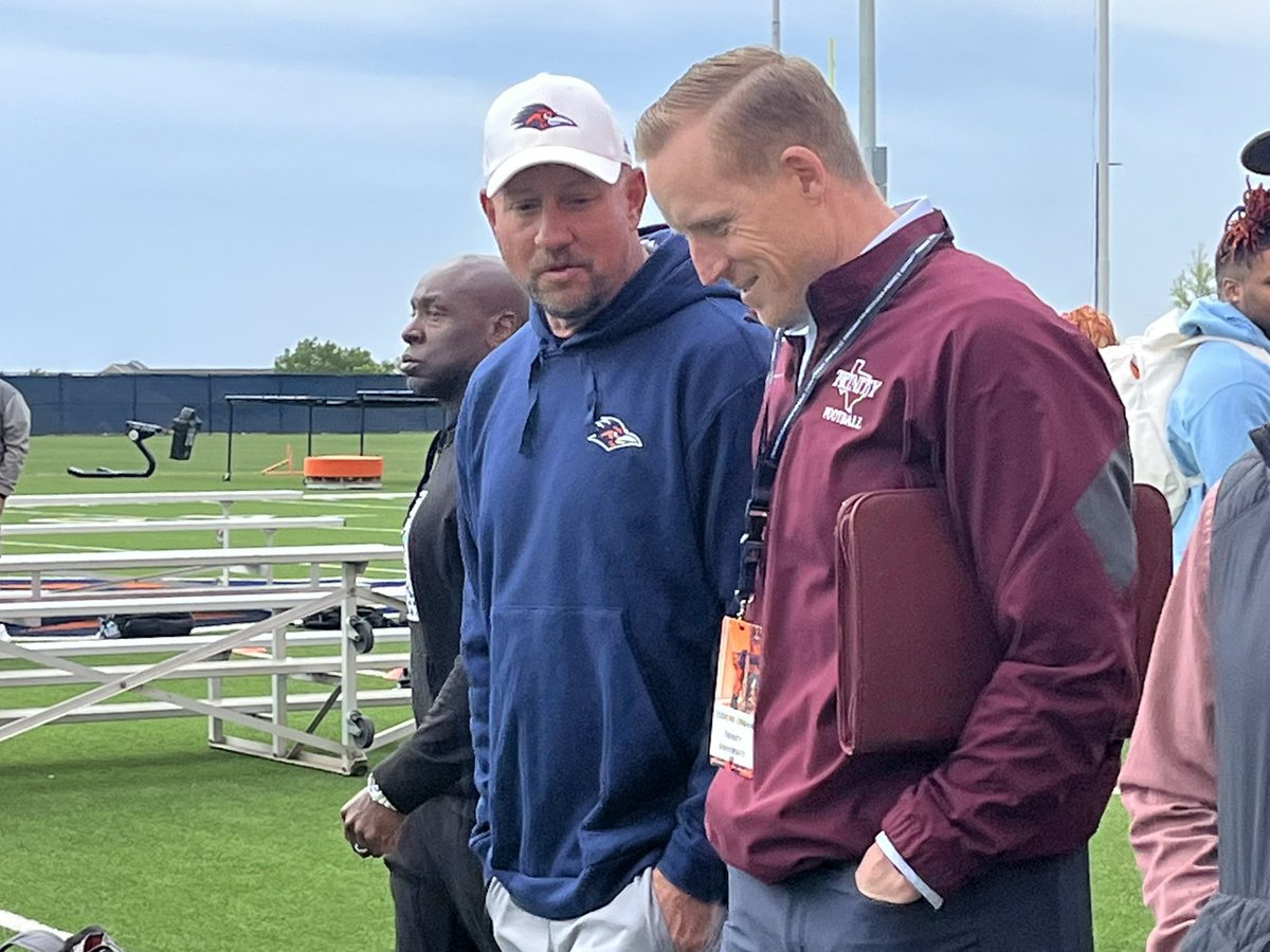 Trinity Tigers Football QB Tucker Horn also working out at the @UTSAFTBL Pro Day. @CoachTraylor @JerhemeUrban83 @TUFootballTX