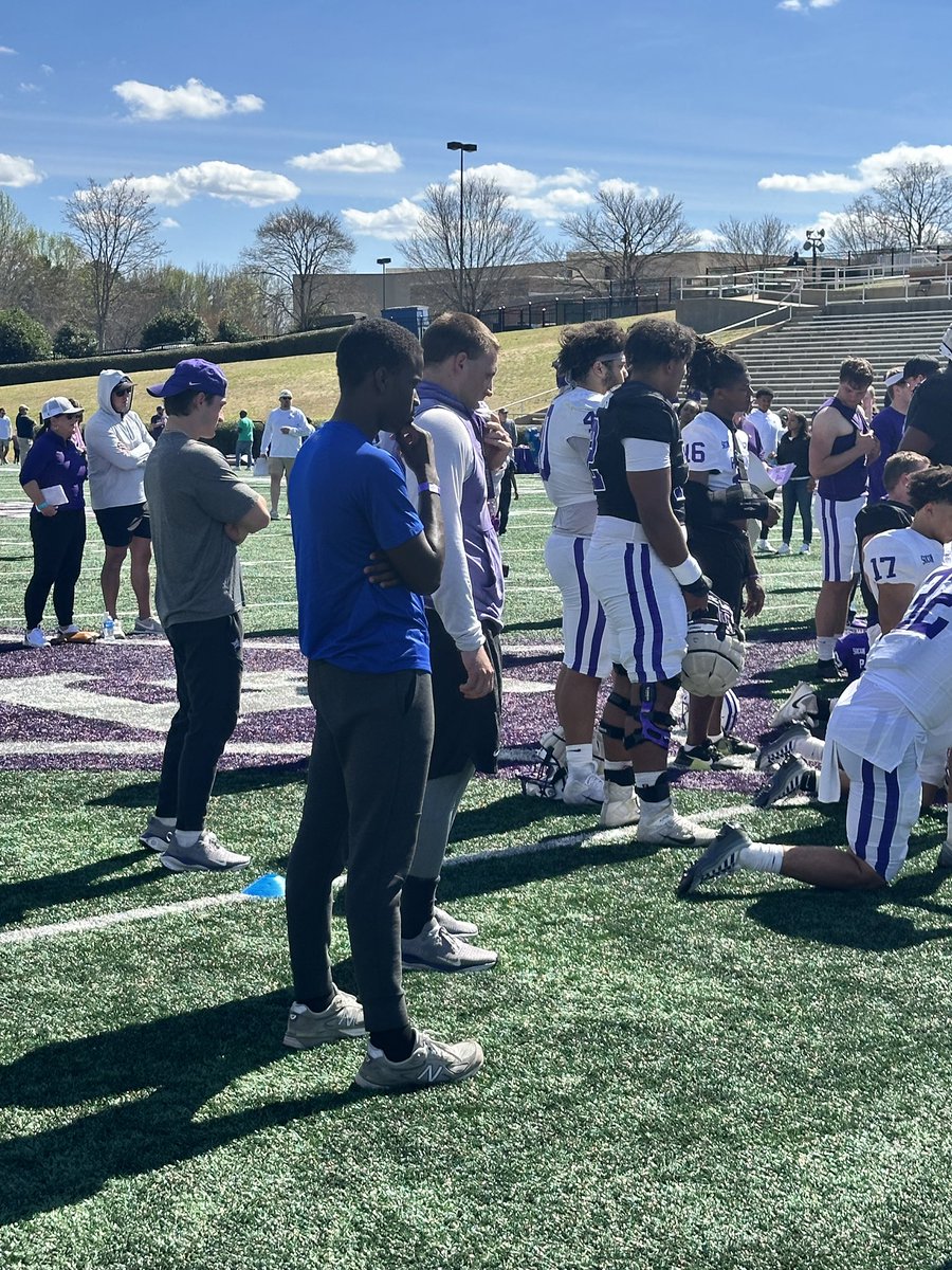 Mikeyhunt727's tweet photo. Had a time @PaladinFootball and thank you for the hospitality from @ToughOn @FUCoachHendrix @Coach_DVaughn @CoachClayMazza @DrewDudzik @On3Recruits @247recruiting @RivalsWardlaw @BHoward_11 @MohrRecruiting @BrandonHuffman @TheCoachHolman https://t.co/syMmN1FYCA