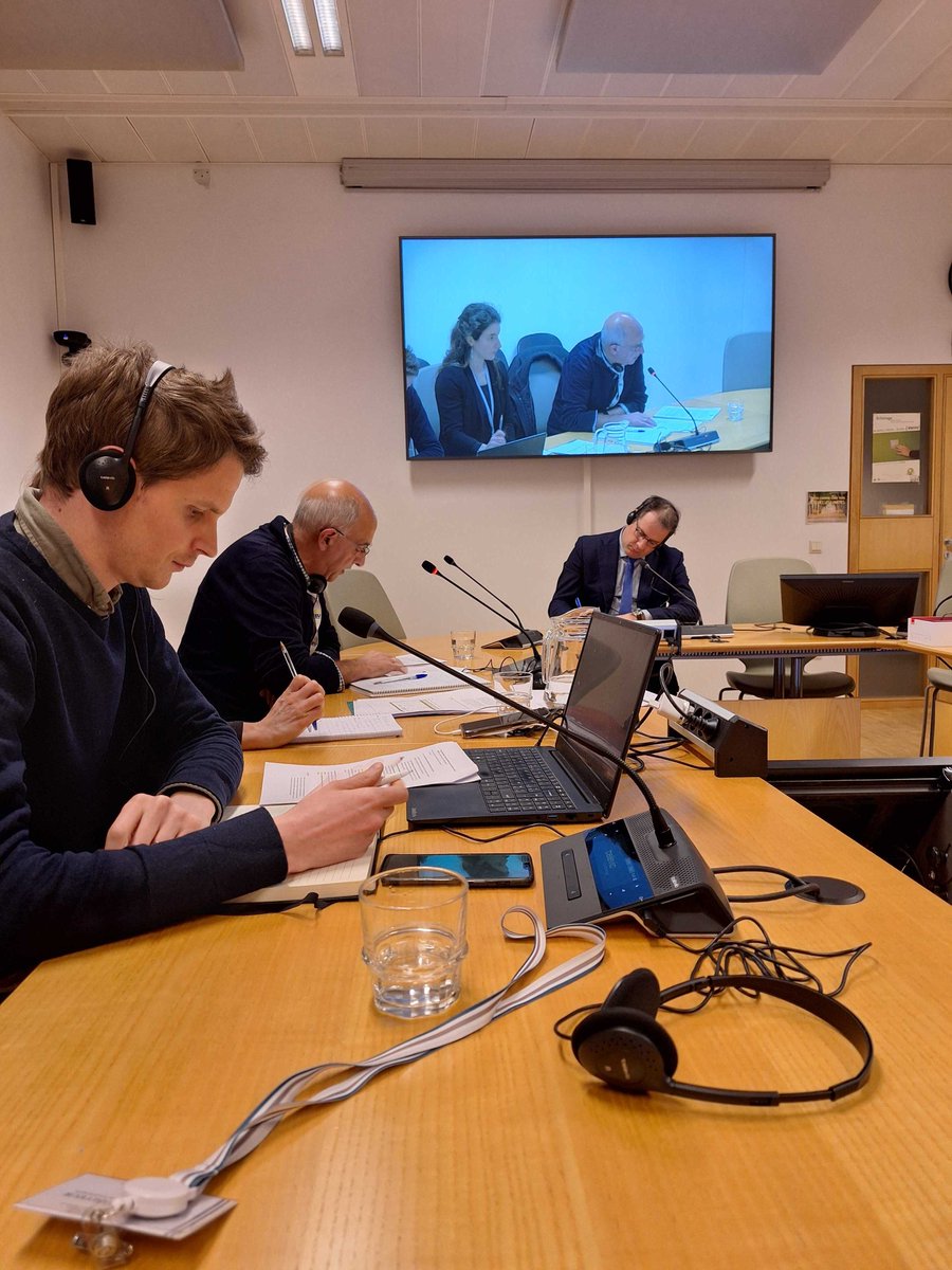 ECVC1's tweet photo. Today ECVC met @DavidClarinval to talk:
👨🌾Prices
👩🏾🌾 EU-Mercosur FTA
👩🏻🌾 Farmer protest demands
👨🏿🌾GMOs
Clarinval said EU should act on the #UTPdirective, incl. to prevent selling at a loss.
Will we see concrete steps forward for next week's #agrifish?👉
https://t.co/wfNVrM41BC https://t.co/qODUazIhNN