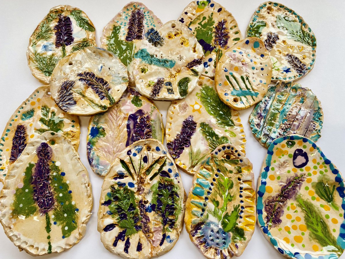 Year 3. Fresh out of the kiln today! Beautiful finished spring/easter themed ceramic eggs with flower and foliage impressions. 😍🌸<a href="/CastleNewnham/">Castle Newnham</a>