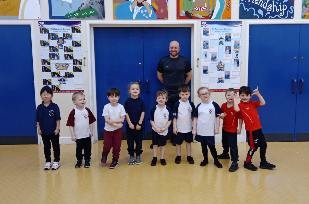 MissKBSGC's tweet photo. Thank you to Jonny from @Kickstarterz for an active ATSA taster session this evening for Reception children. Fantastic participation from all the children. @MrGSGC https://t.co/fy9Hp1Oys1